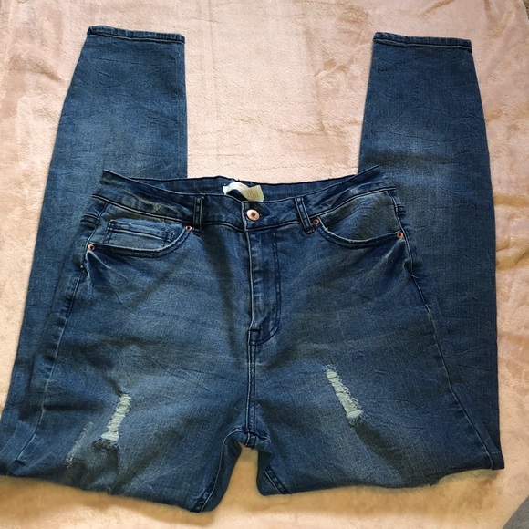 Forever 21 Denim Jeans - Picture 3 of 4